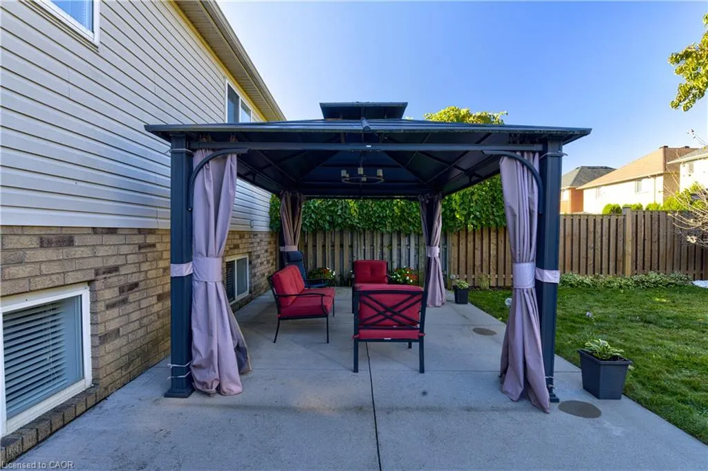 78 Sulmona Drive