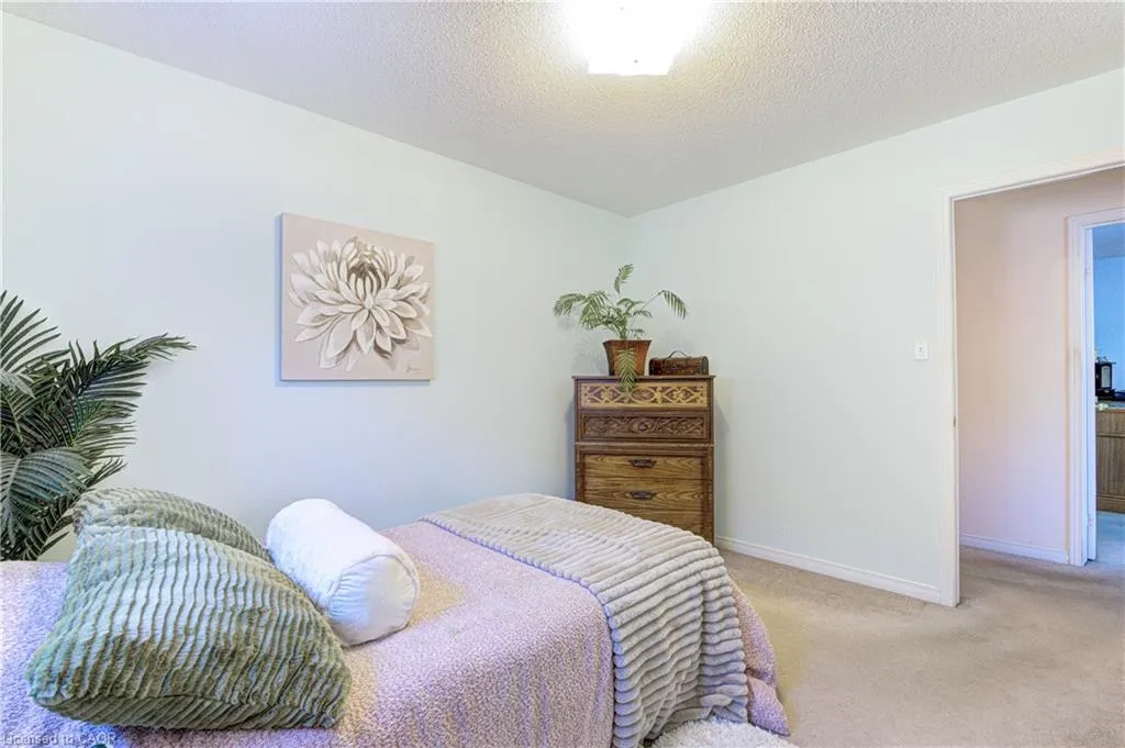 78 Sulmona Drive