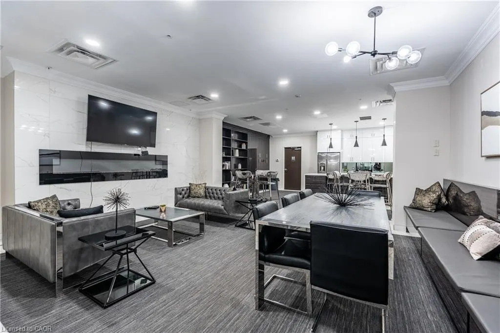 112 King Street E #PH5
