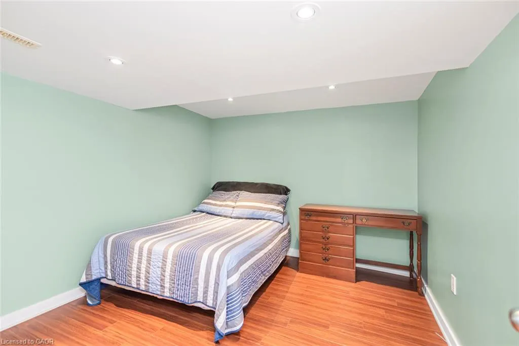 13 Meadowvale Avenue