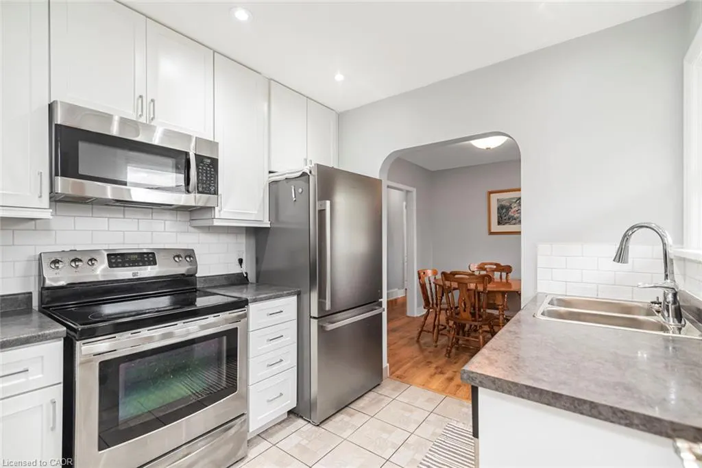 13 Meadowvale Avenue