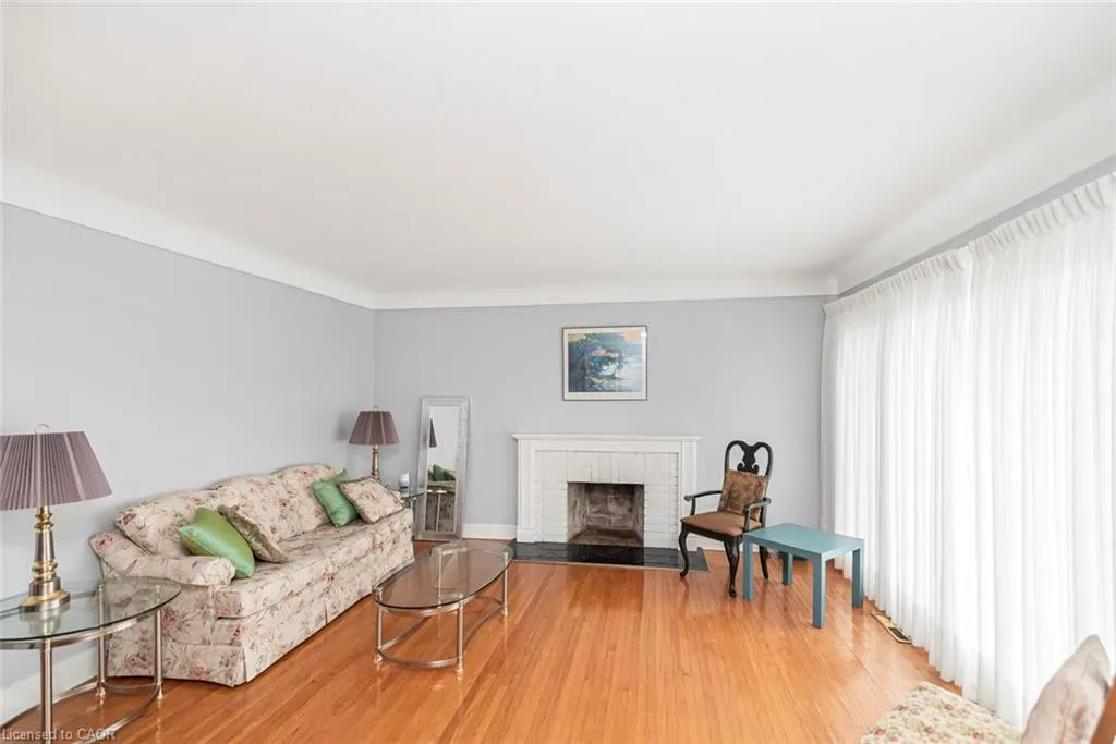 13 Meadowvale Avenue