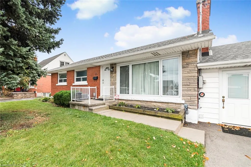 13 Meadowvale Avenue