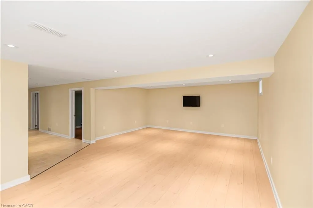13 Meadowvale Avenue
