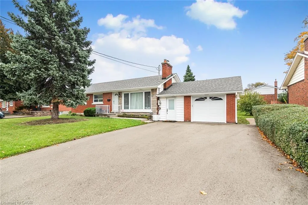 13 Meadowvale Avenue