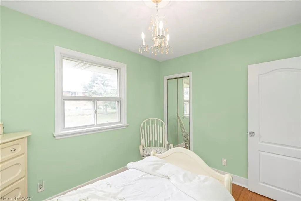 13 Meadowvale Avenue