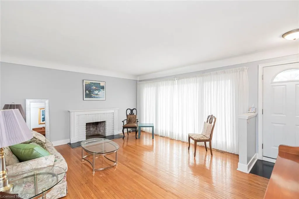 13 Meadowvale Avenue