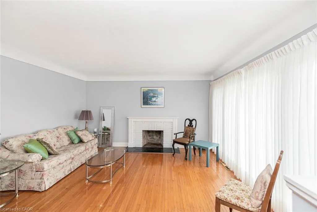 13 Meadowvale Avenue