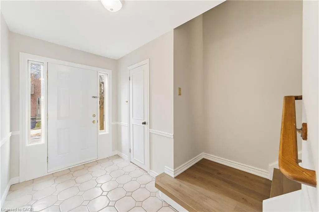 1475 Upper Gage Avenue #5