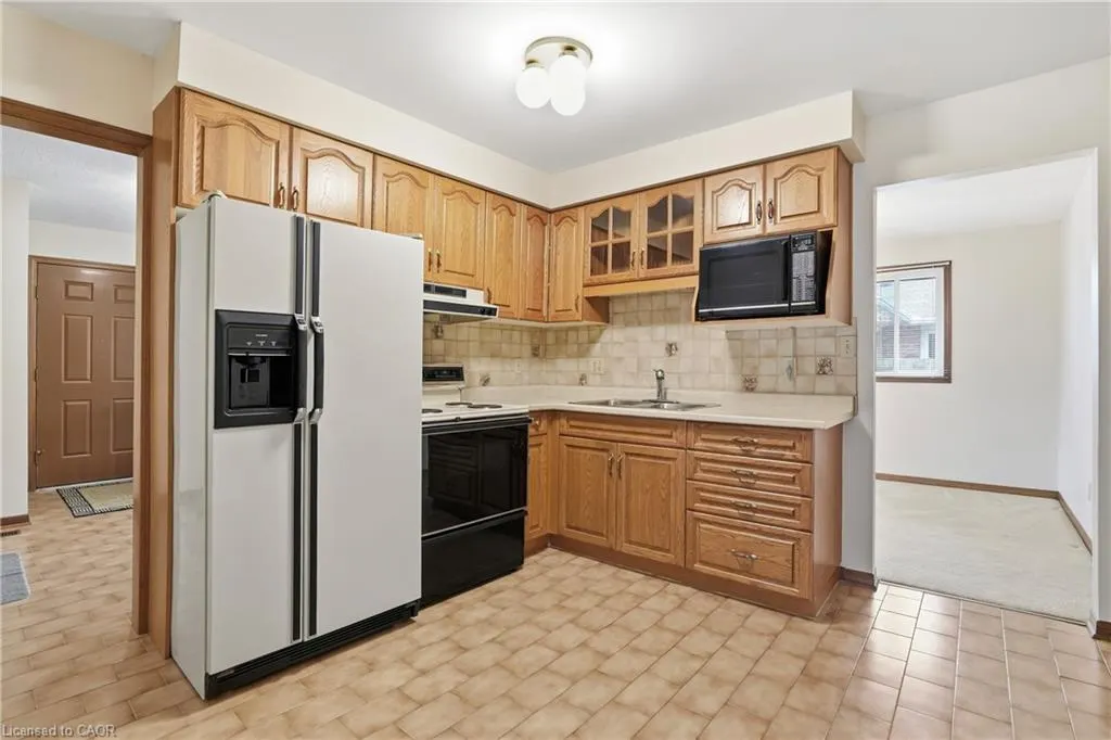84 Larchwood Circle
