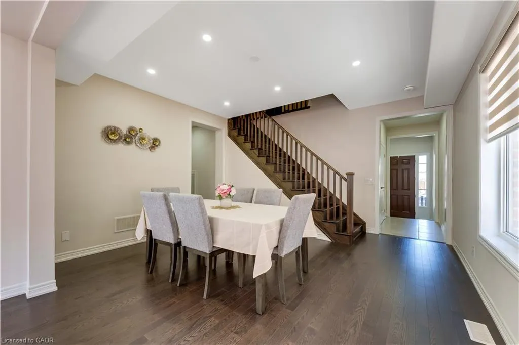 106 Haldimand Street