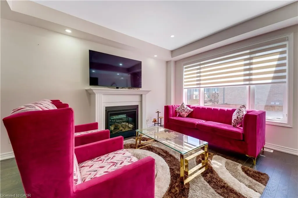 106 Haldimand Street