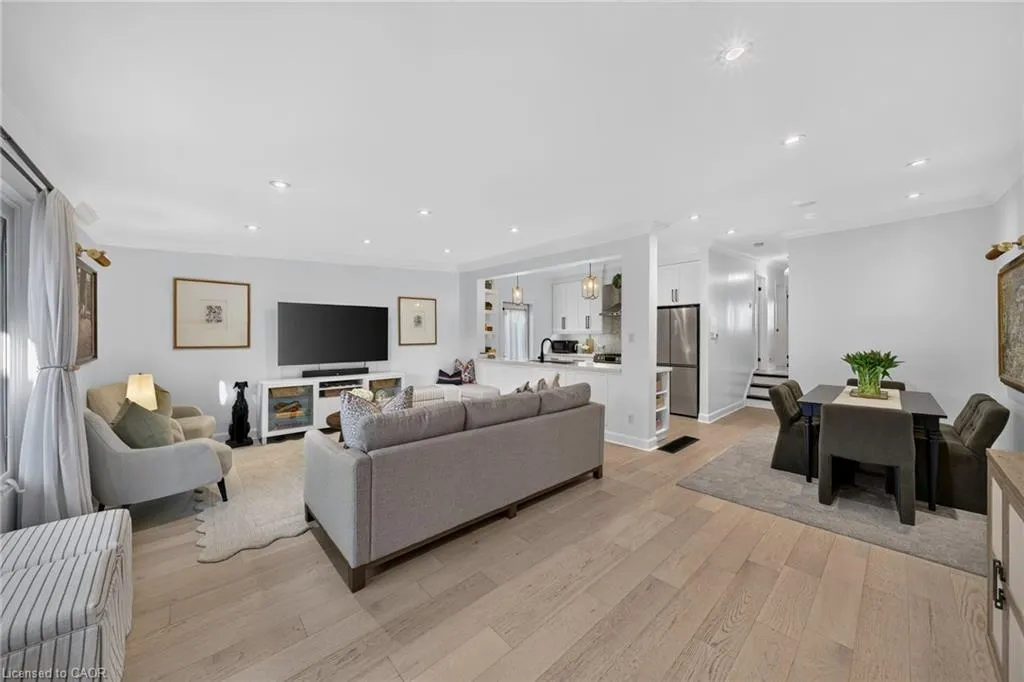 2604 Constable Road
