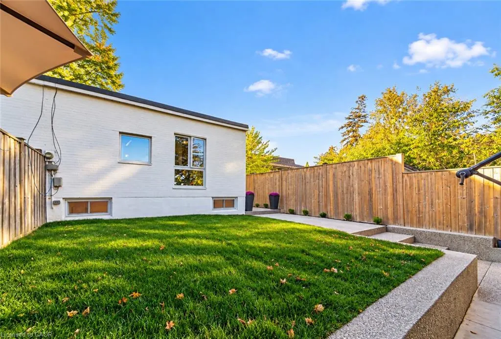 2604 Constable Road
