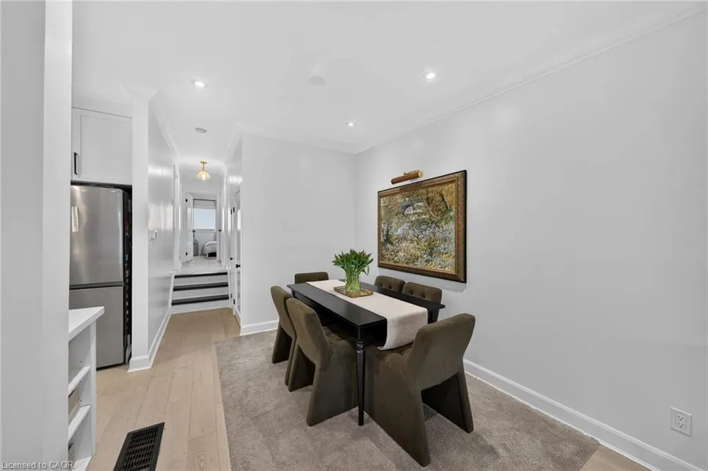 2604 Constable Road