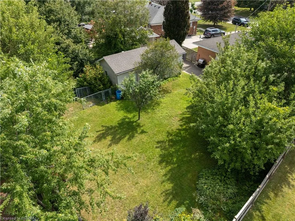 25 Wayne Drive