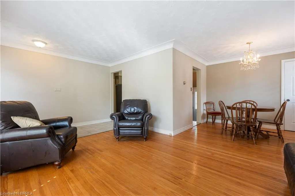 25 Wayne Drive