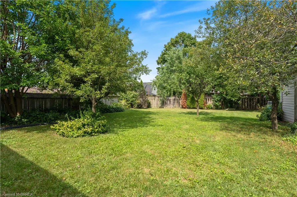 25 Wayne Drive