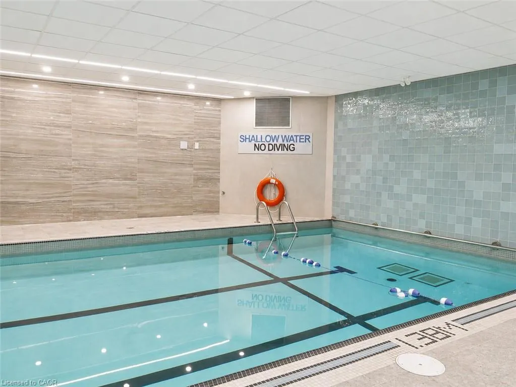 2511 Lakeshore Road W #216