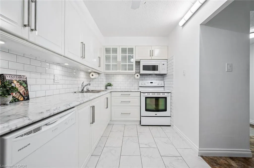 93 Westwood Road #607