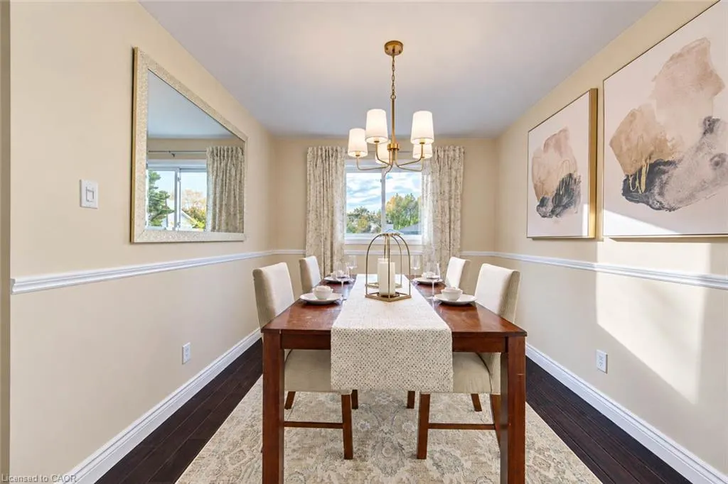 63 Winding Way