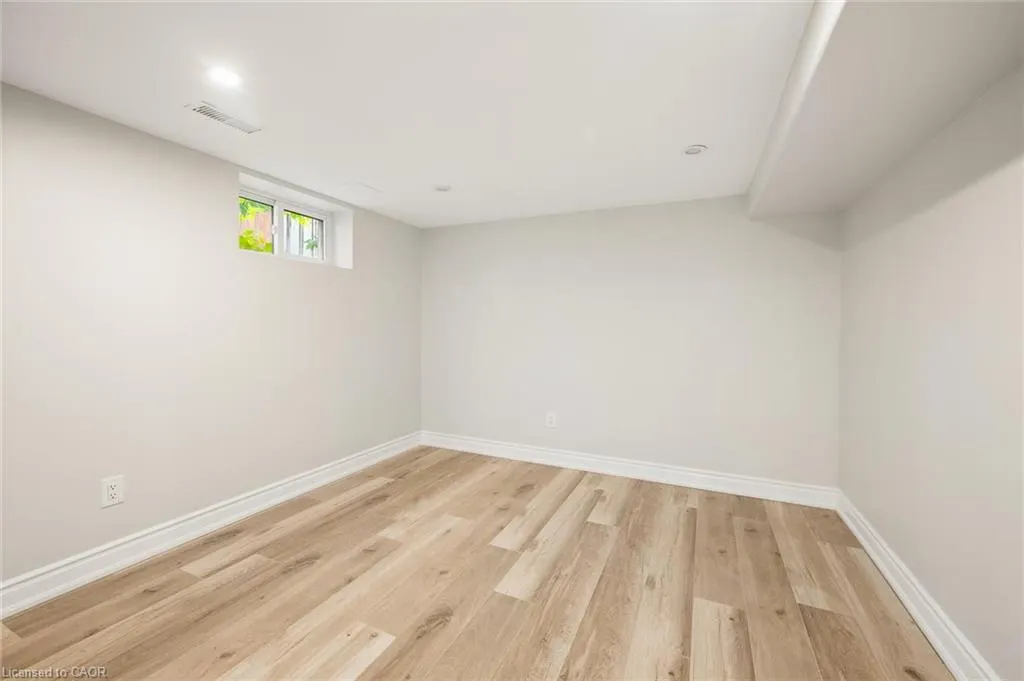 91 Jackson Avenue