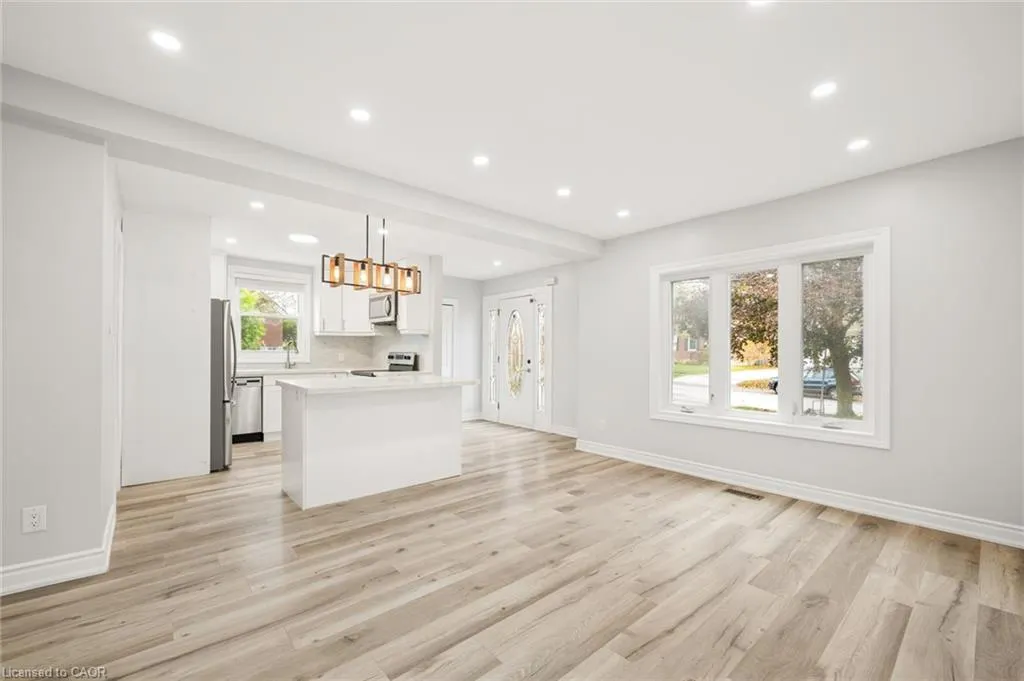91 Jackson Avenue