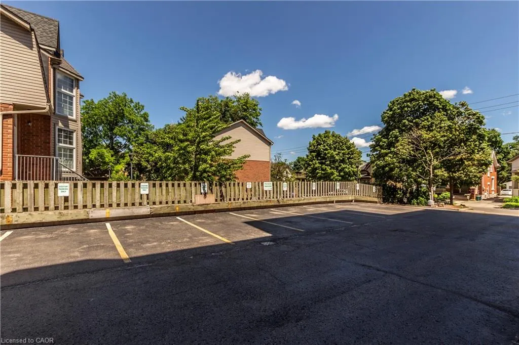 20 Ellen Street E #207