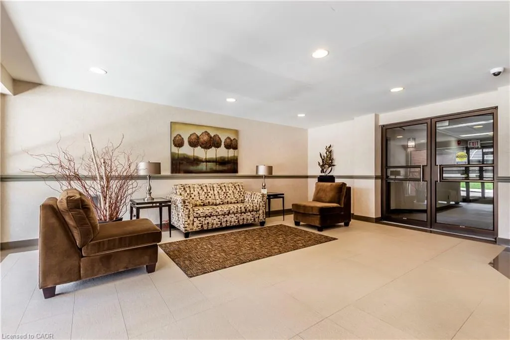 20 Ellen Street E #207