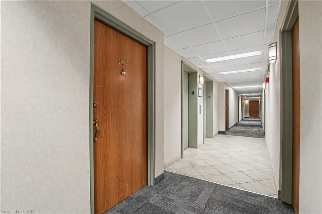 20 Ellen Street E #207