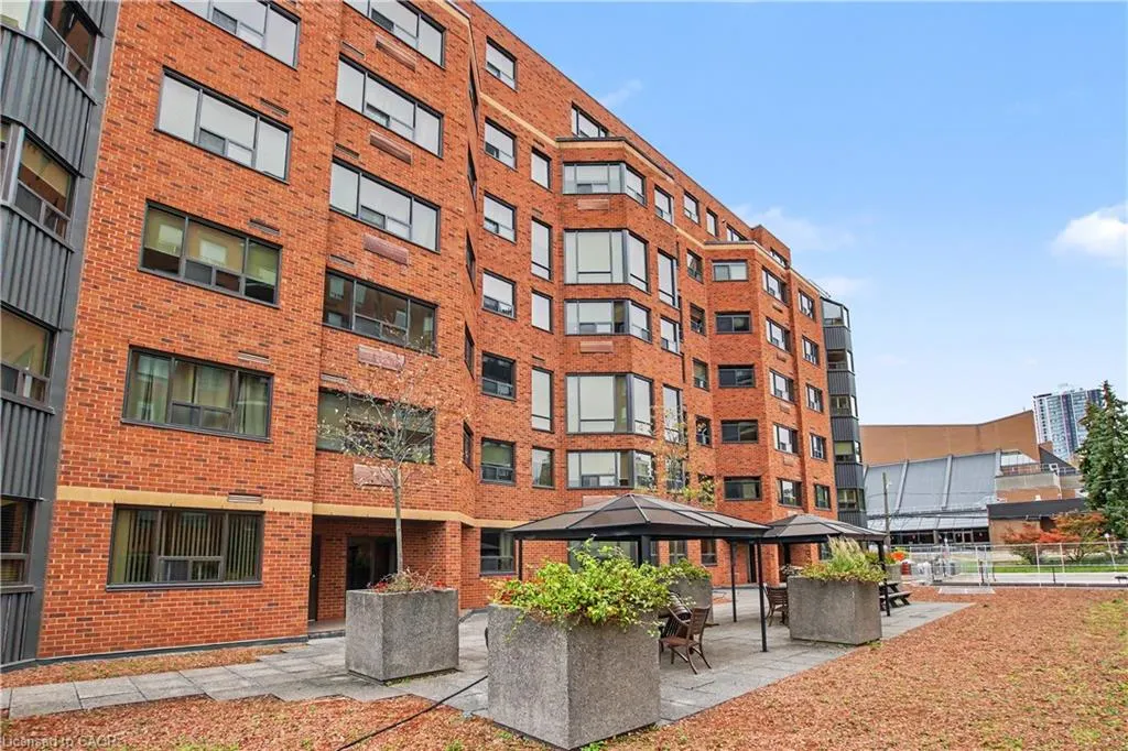 20 Ellen Street E #207