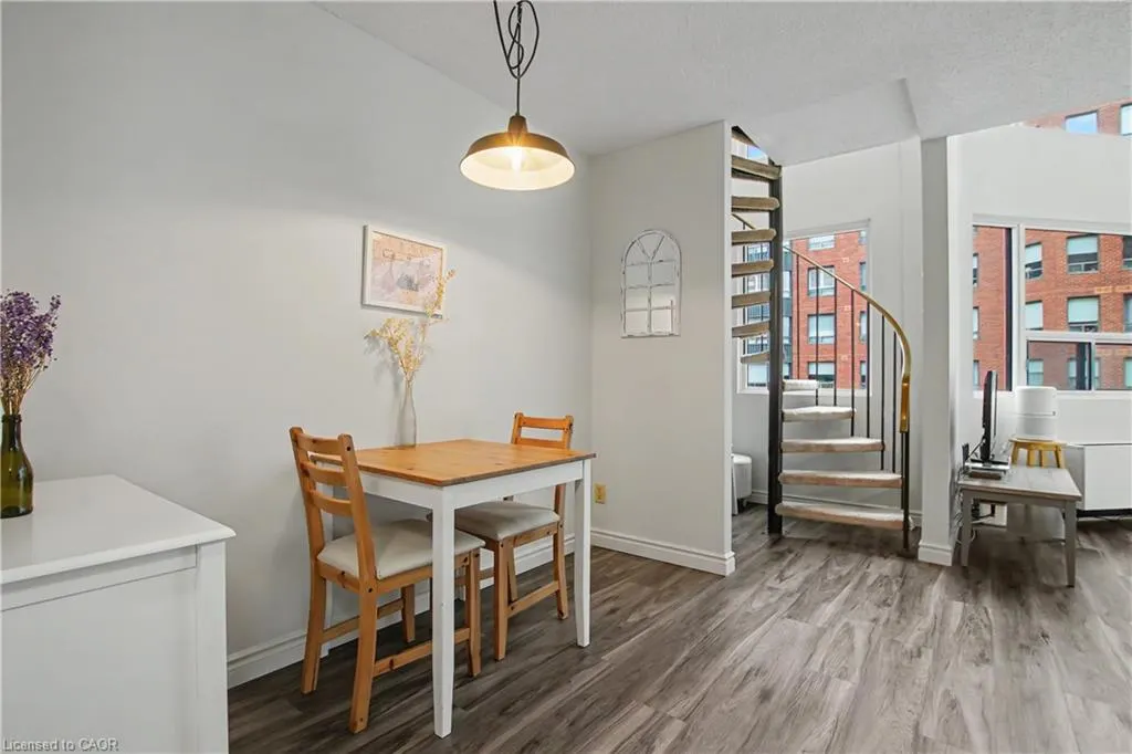 20 Ellen Street E #207