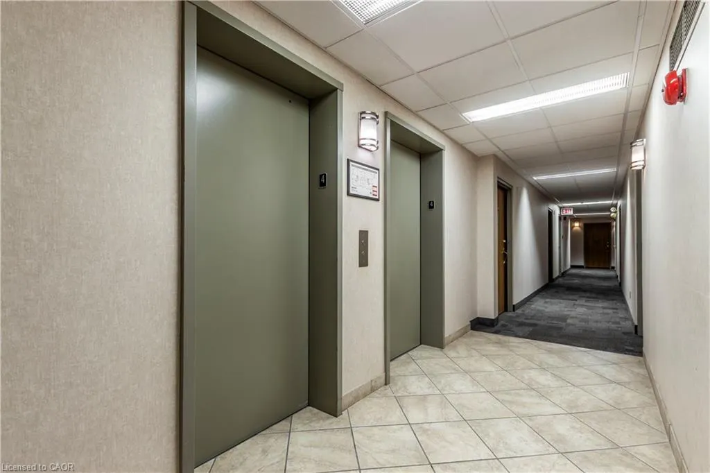 20 Ellen Street E #207
