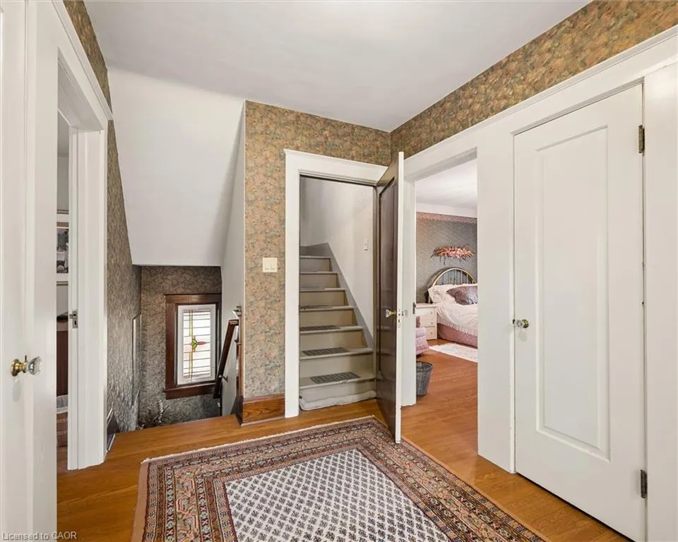 62 Heins Avenue