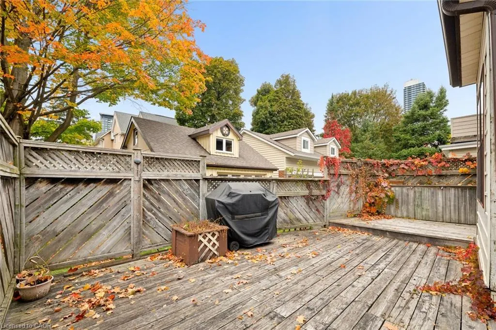 62 Heins Avenue