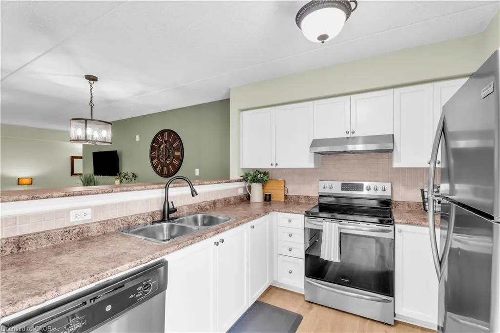 1479 Maple Avenue #102
