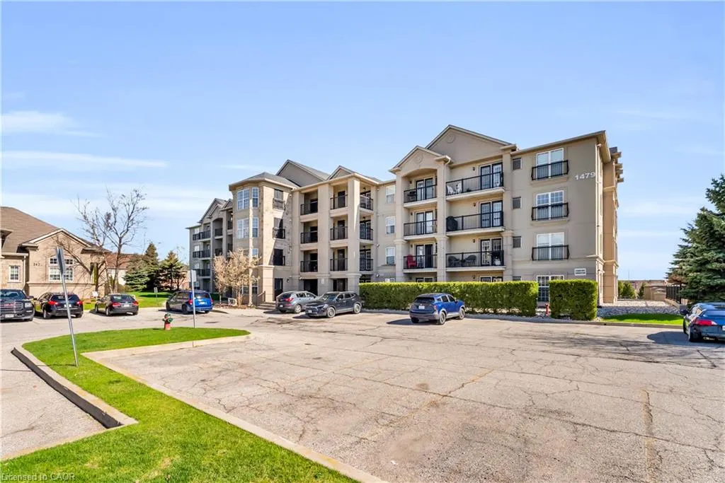1479 Maple Avenue #102