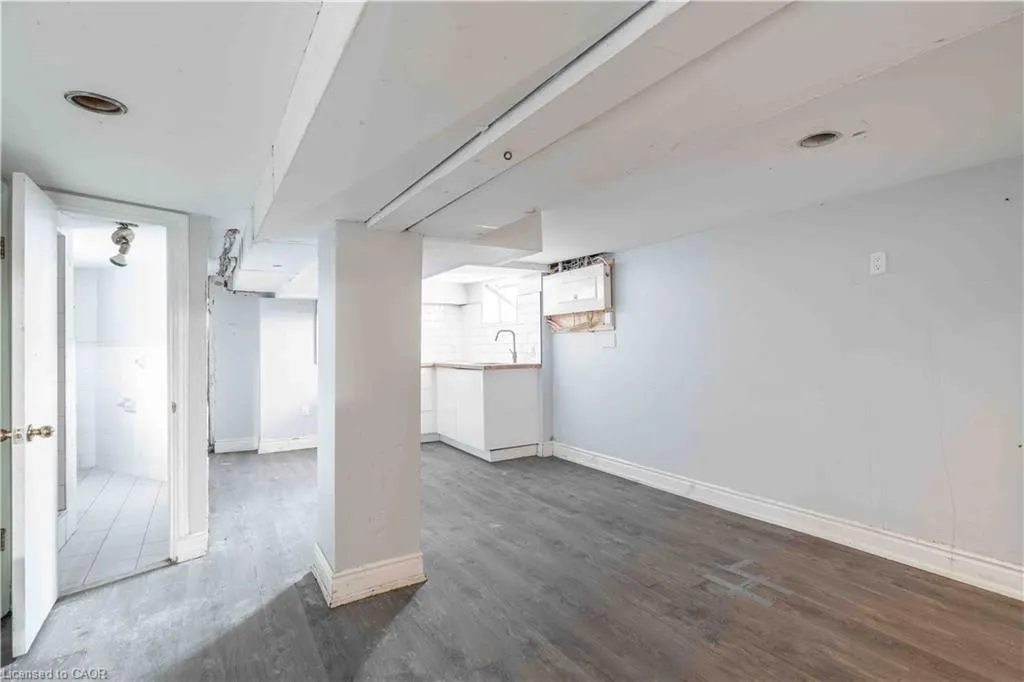 58 St. Matthews Avenue