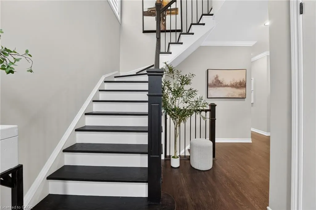 2243 Woodcrest Drive