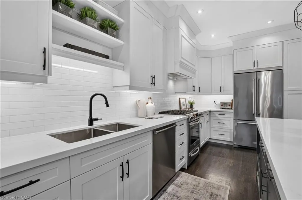 2243 Woodcrest Drive