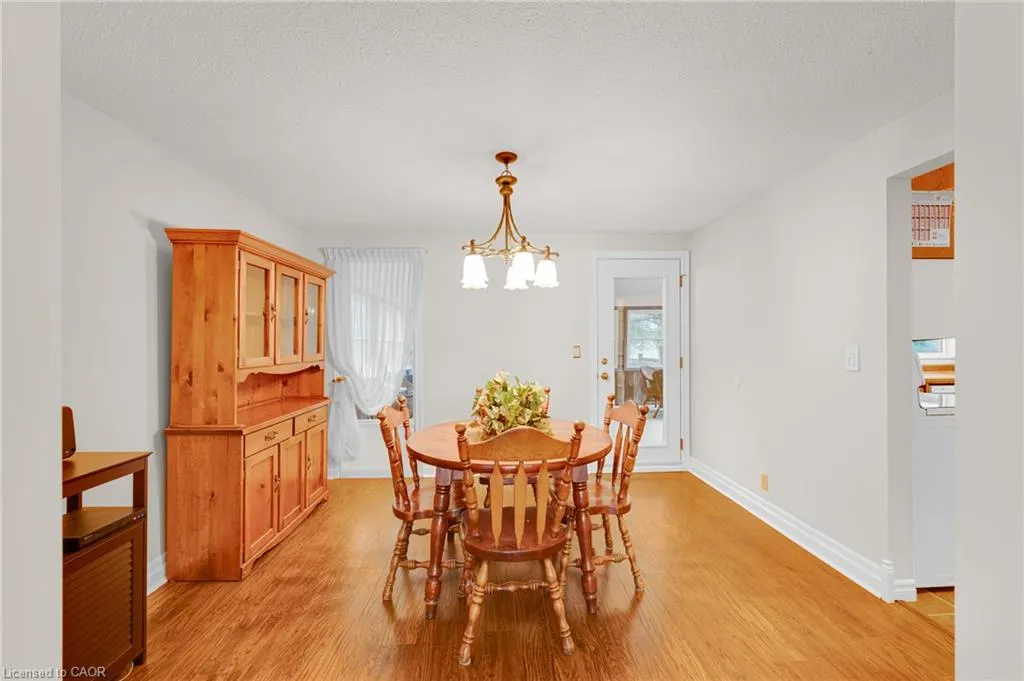 30 Westwood Crescent