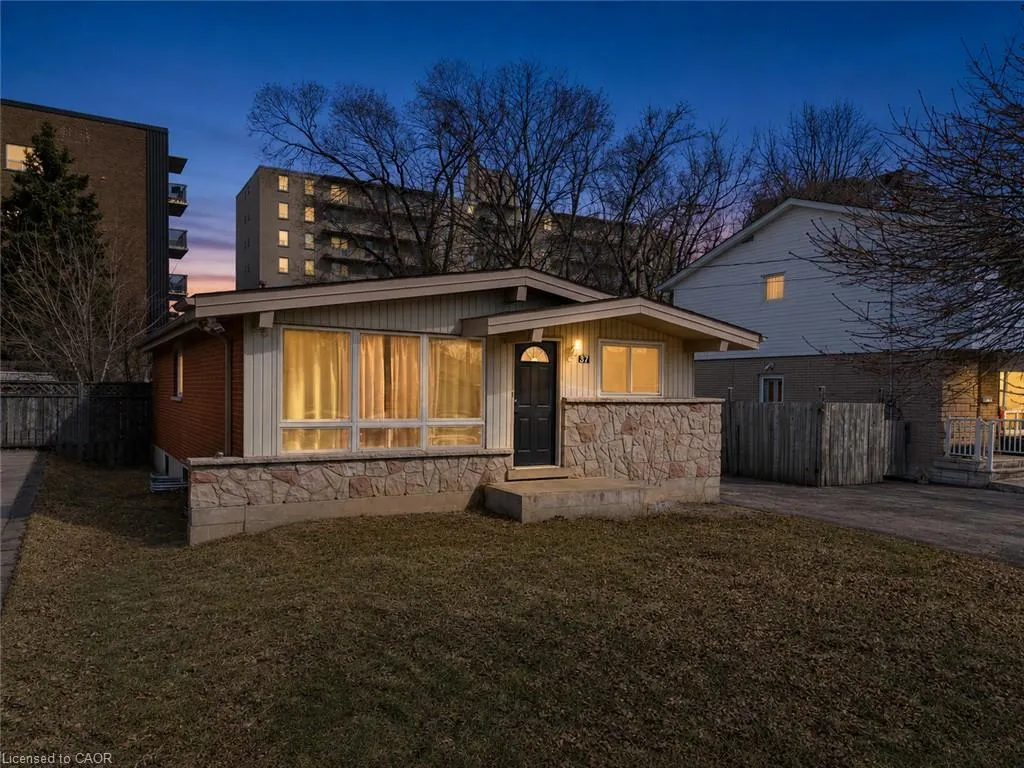 37 Lilacside Drive