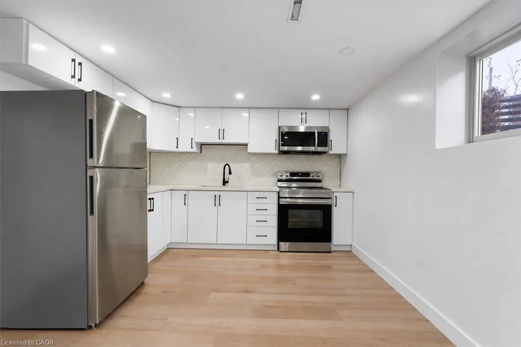 37 Lilacside Drive