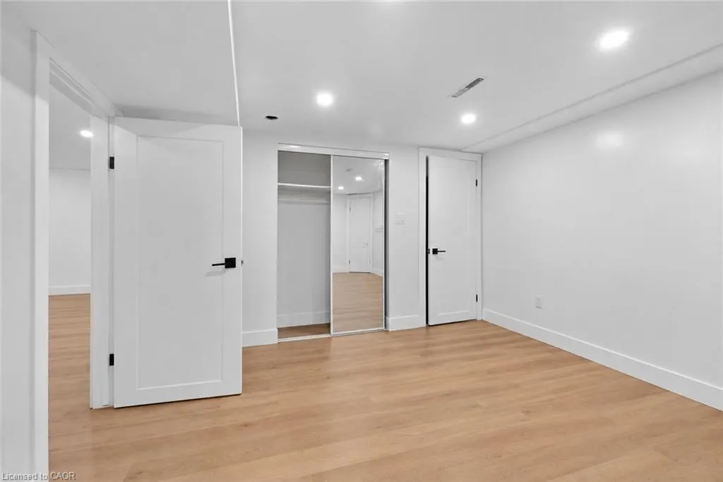 37 Lilacside Drive