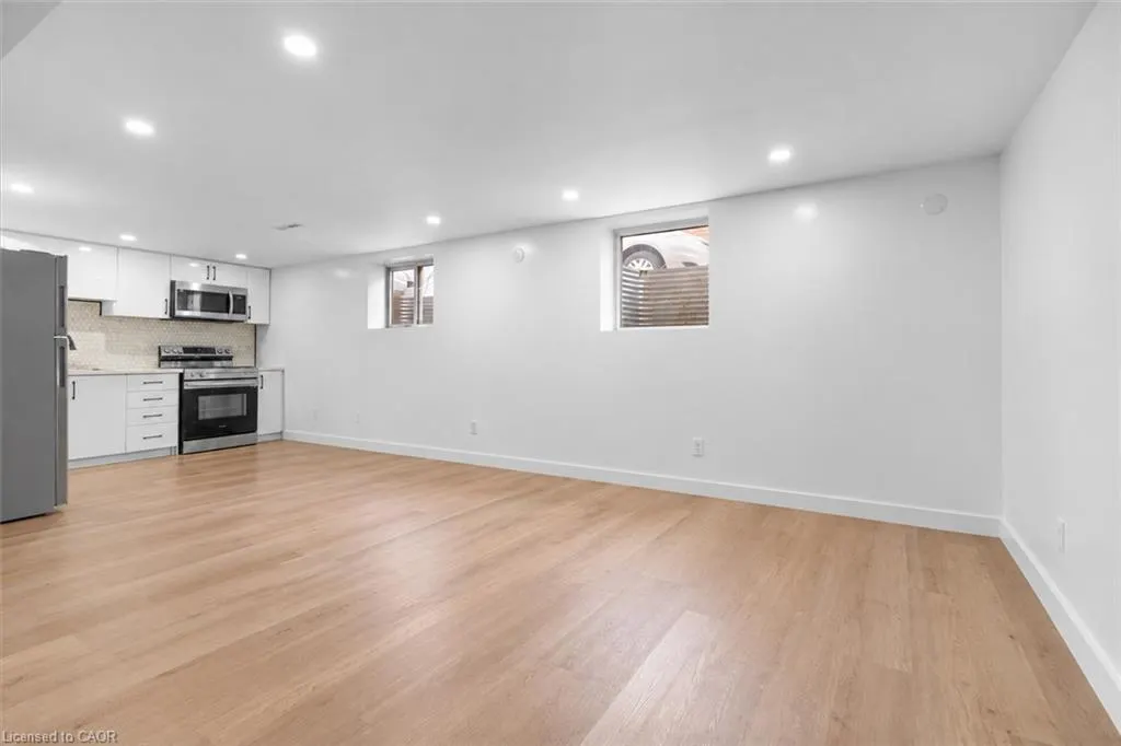 37 Lilacside Drive