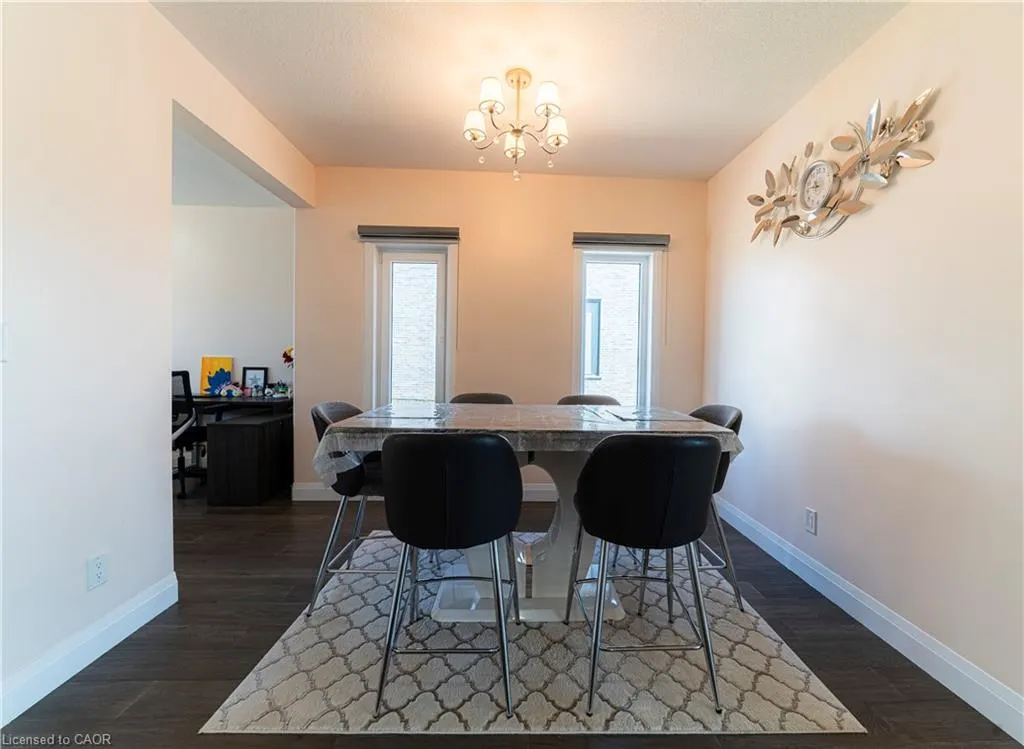 42 Grandville Circle