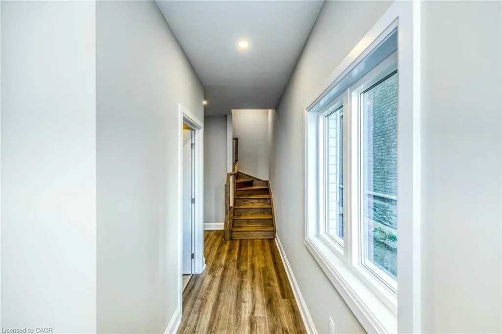292 Vine Street #20