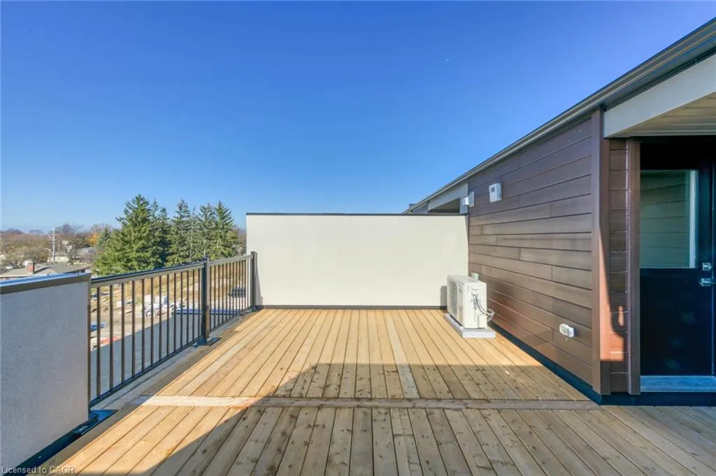 292 Vine Street #20
