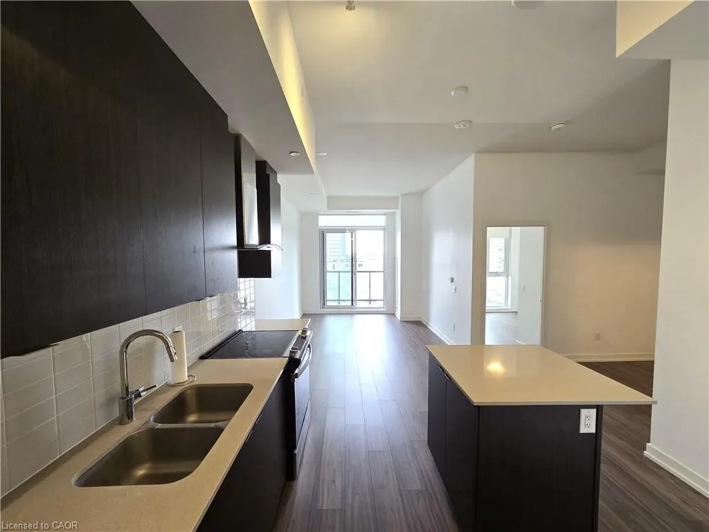 55 Duke Street W #415