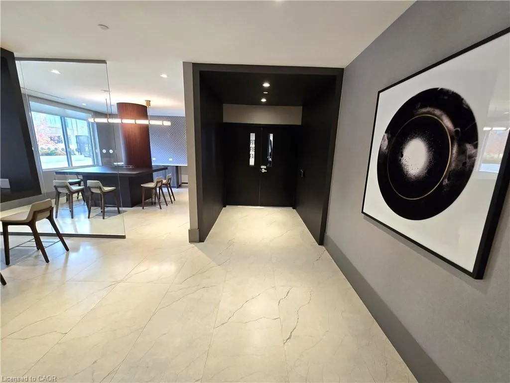 55 Duke Street W #415